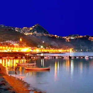 Appartamento Roberto House - Taormina Mare, Giardini Naxos